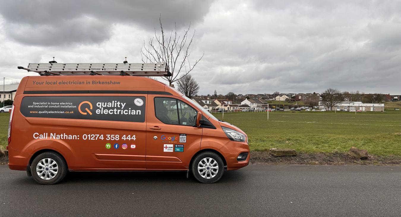 Electrician in Adwalton