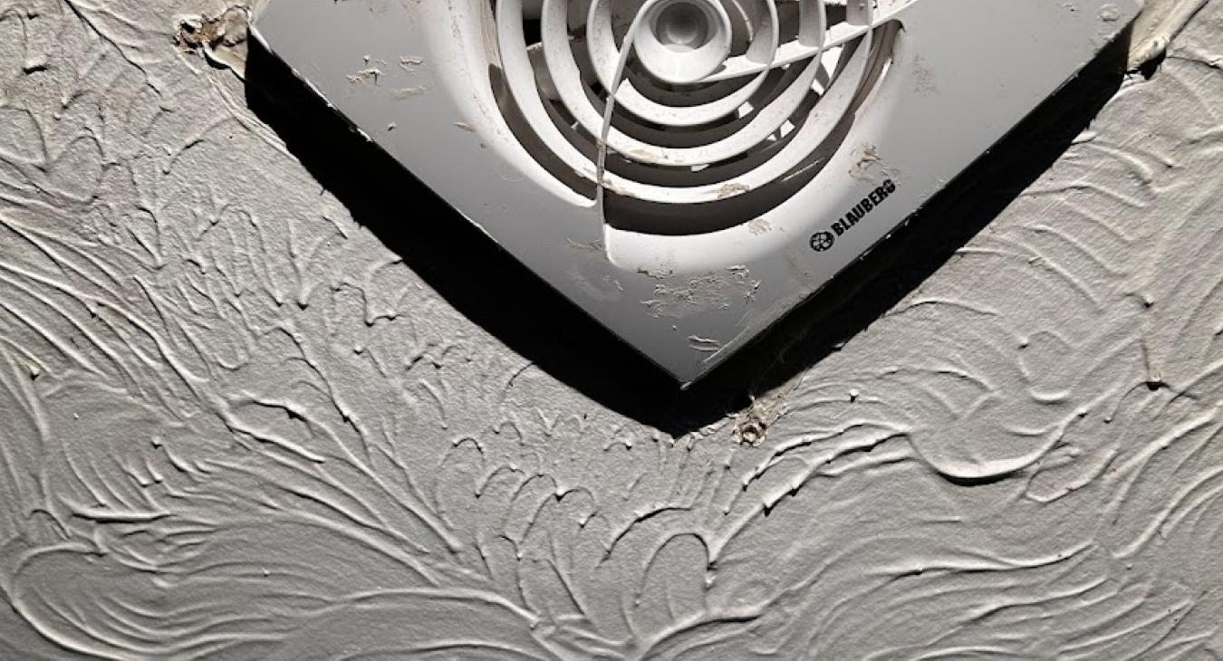 Bathroom Extractor Fan Replacement – New Farnley, Leeds 