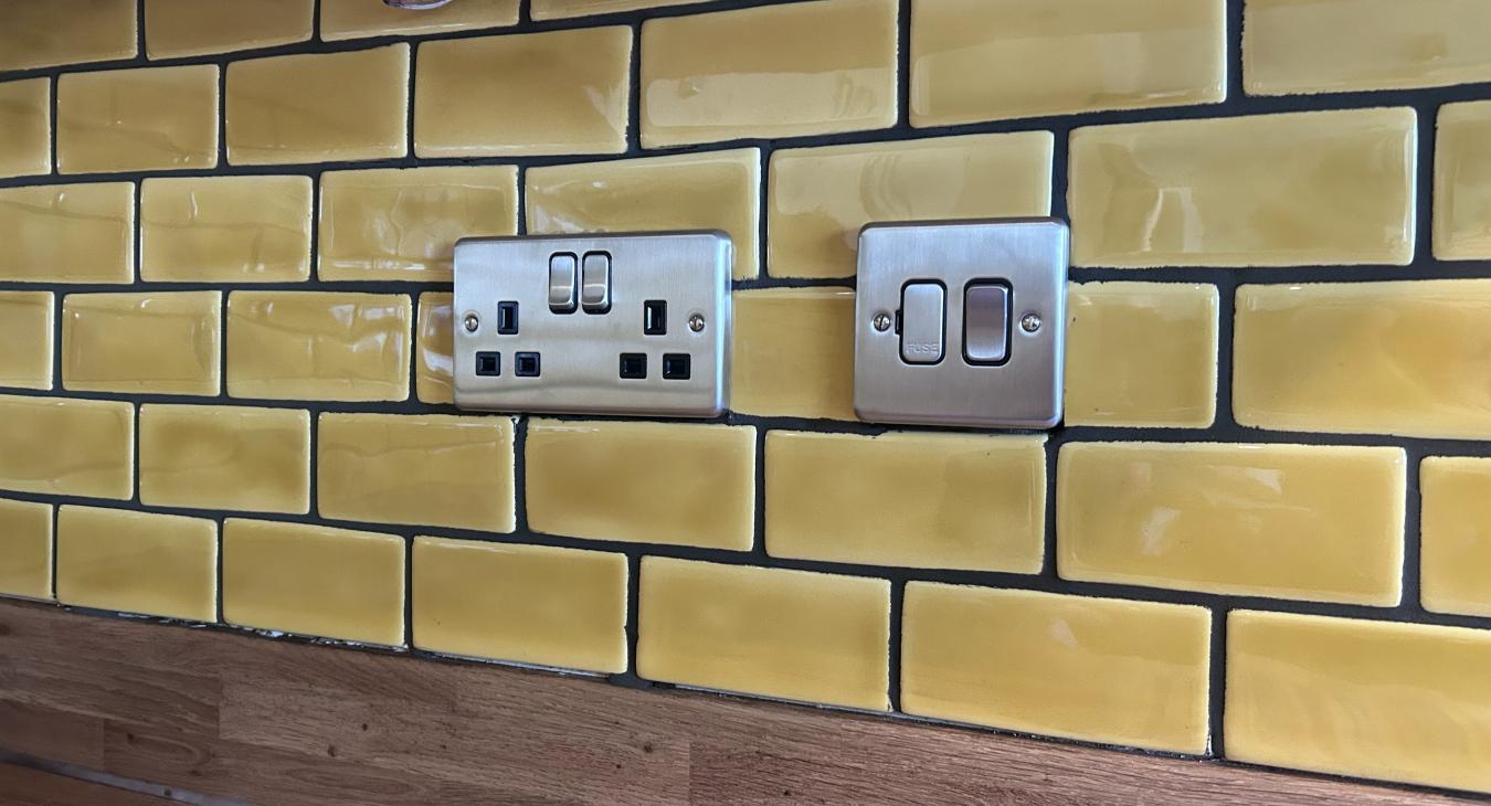 Socket replacement, small job in Wyke
